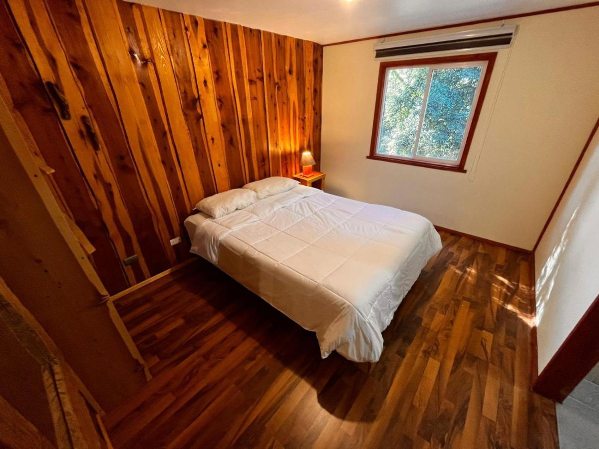 Ruka Pucon Hostel מראה חיצוני תמונה