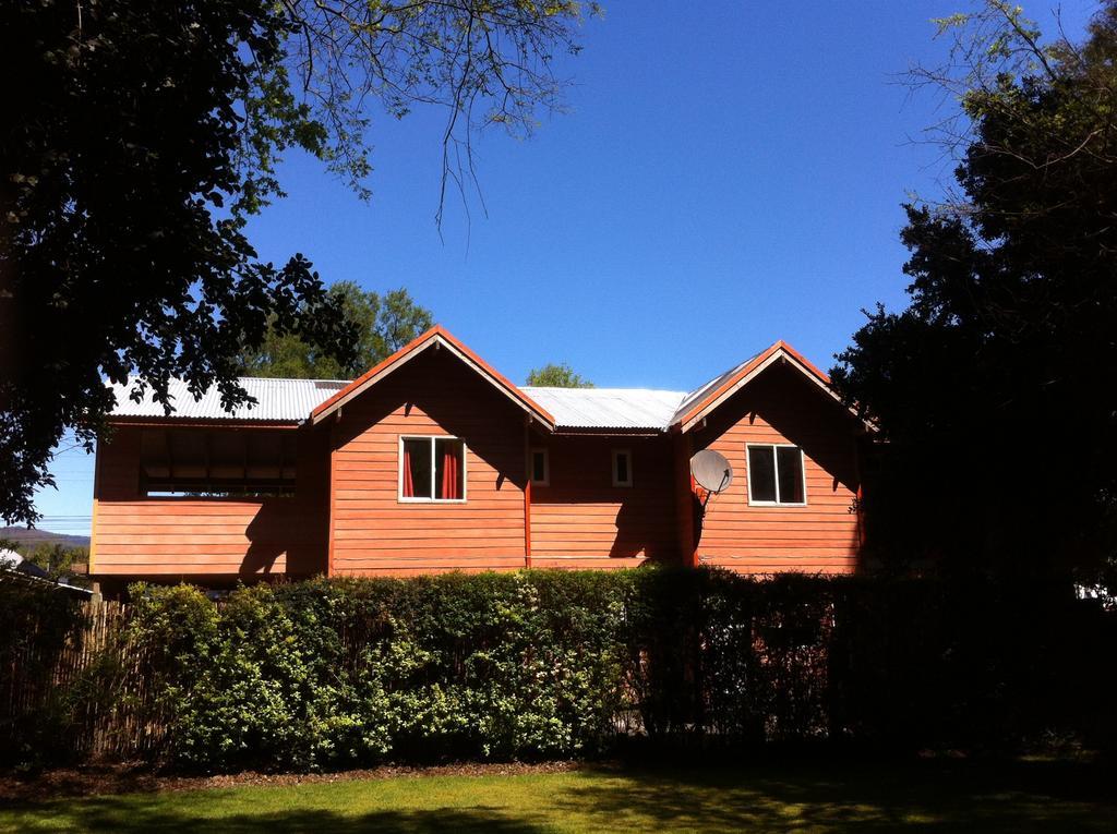 Ruka Pucon Hostel מראה חיצוני תמונה