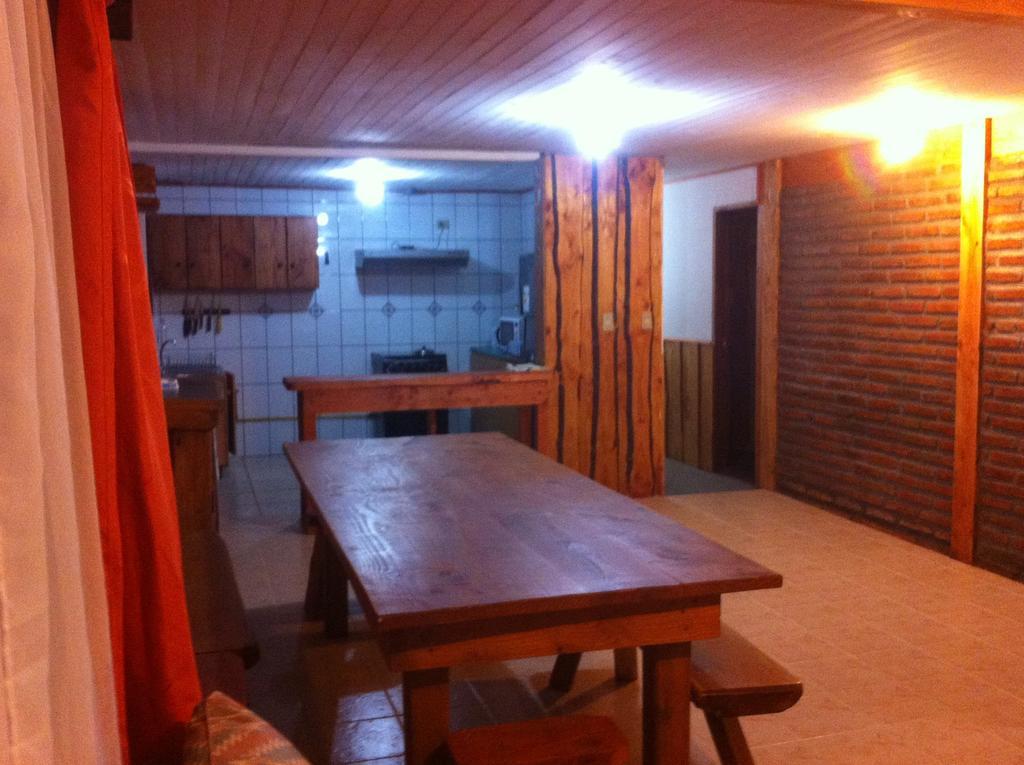 Ruka Pucon Hostel חדר תמונה